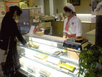 帯広 洋菓子専門の店 クランベリー白樺通り店 エターナル プレイス 北海道 各地の食べどころ O Eternal Place Hokkaido